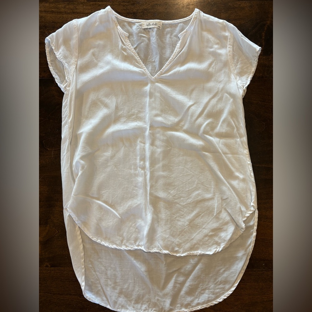 Bella Dahl Women's Classic V Neck Shirt